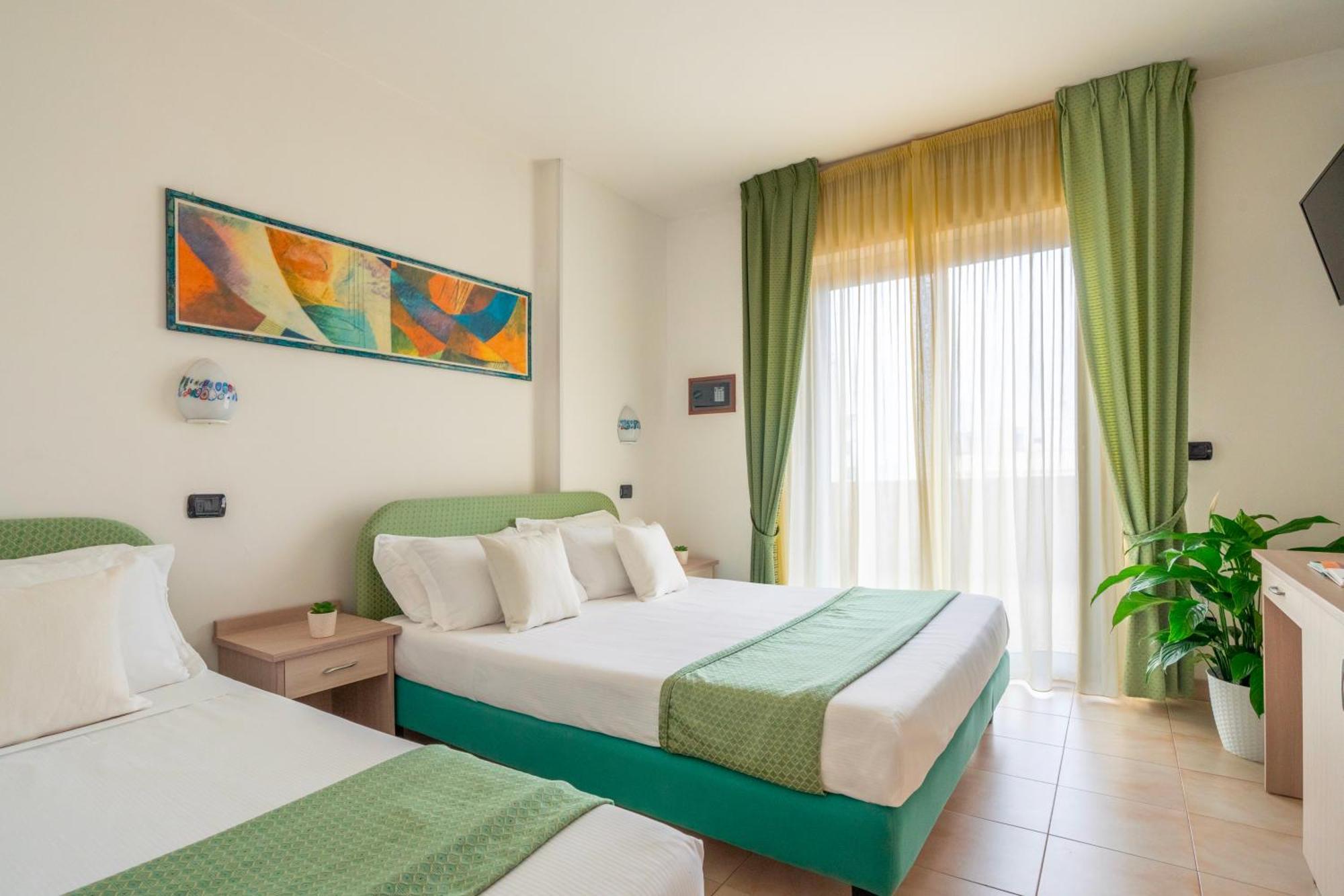 Park Hotel&Dependance Martinsicuro Extérieur photo